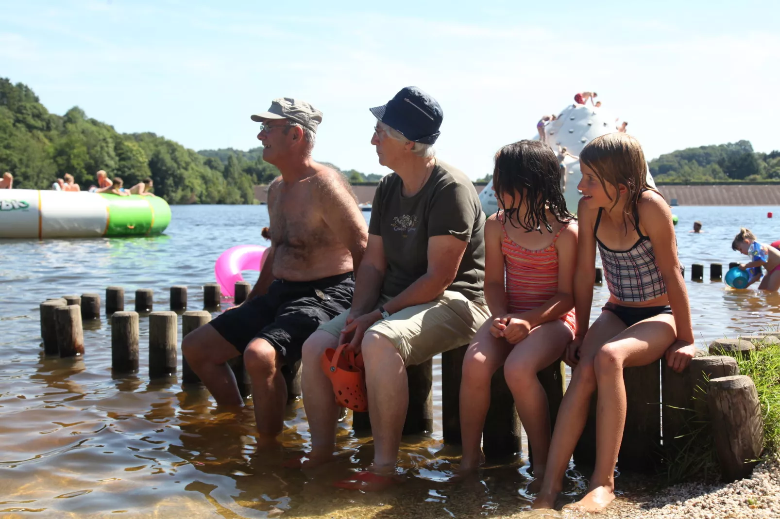 Eifelpark Kronenburger See 8-Gebiete Sommer 1 km