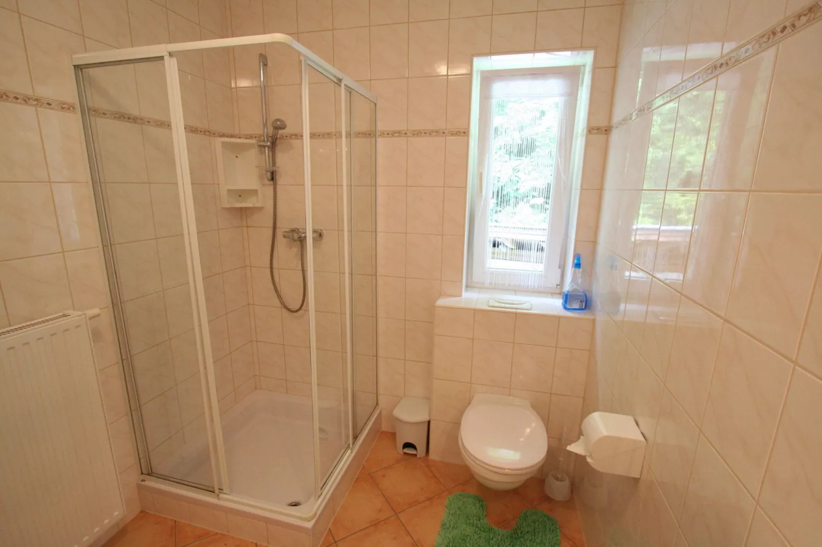 Rosemarie 2-Bathroom