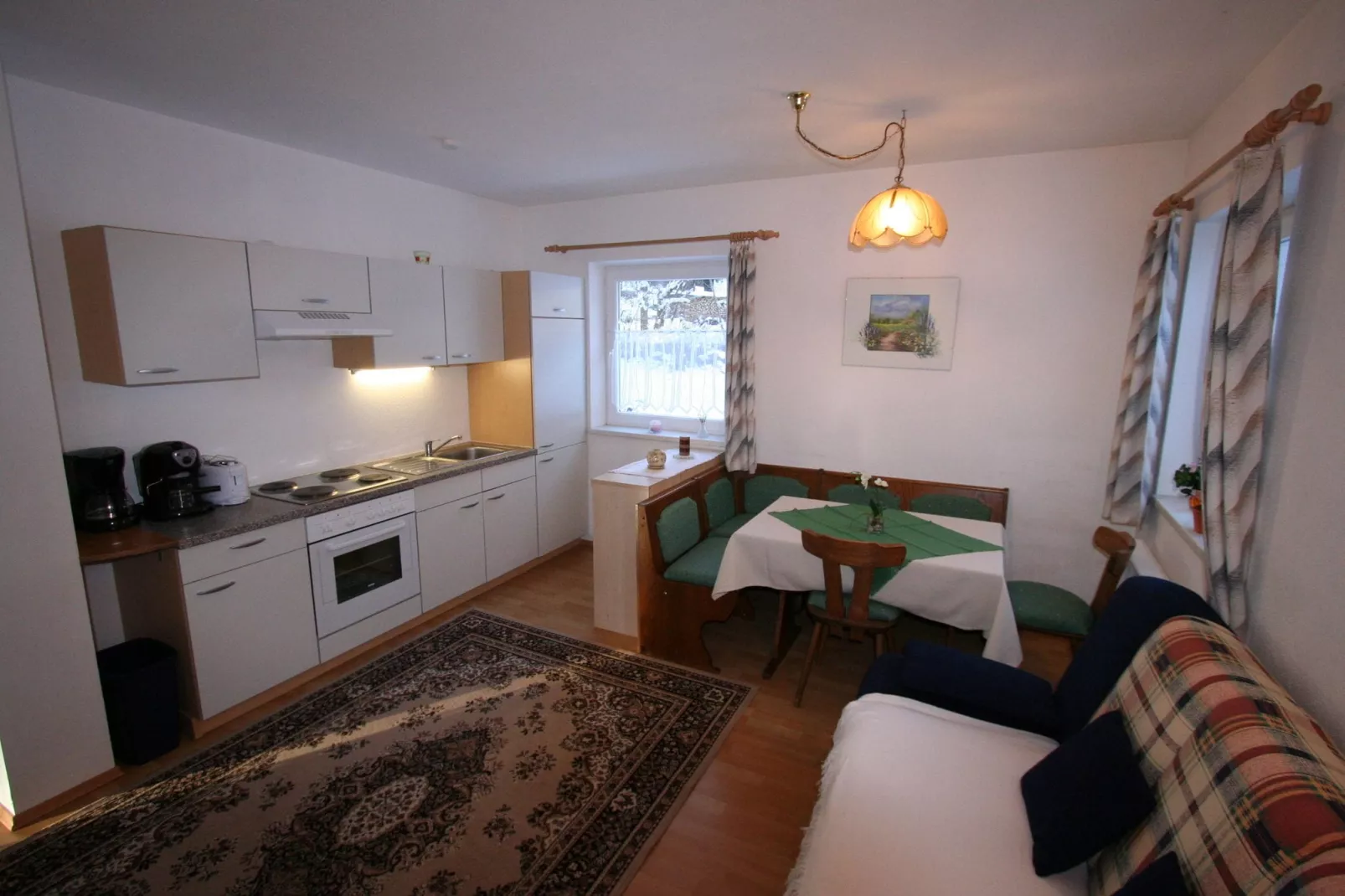 Rosemarie 2-Kitchen