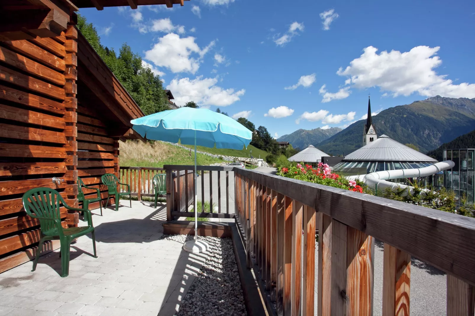 Drive in chalet-Terrassenbalkon
