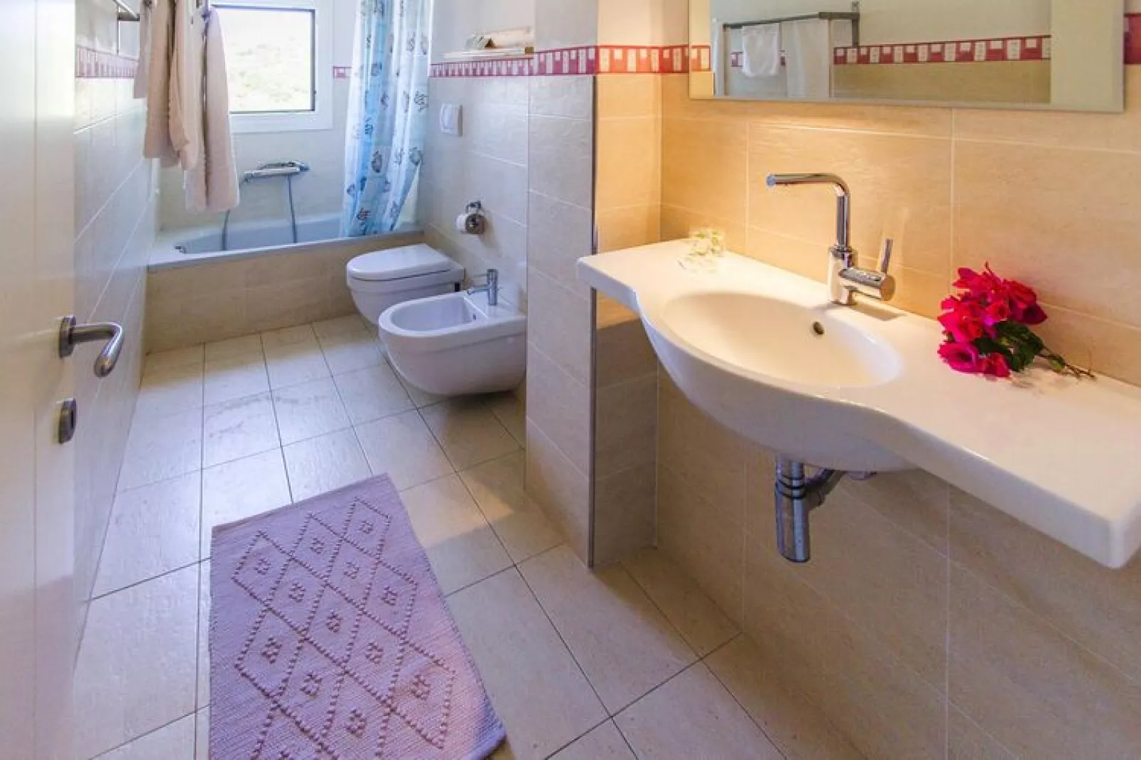 Holiday residence Ea Bianca, Baja Sardinia-Quadri 8-Bathroom