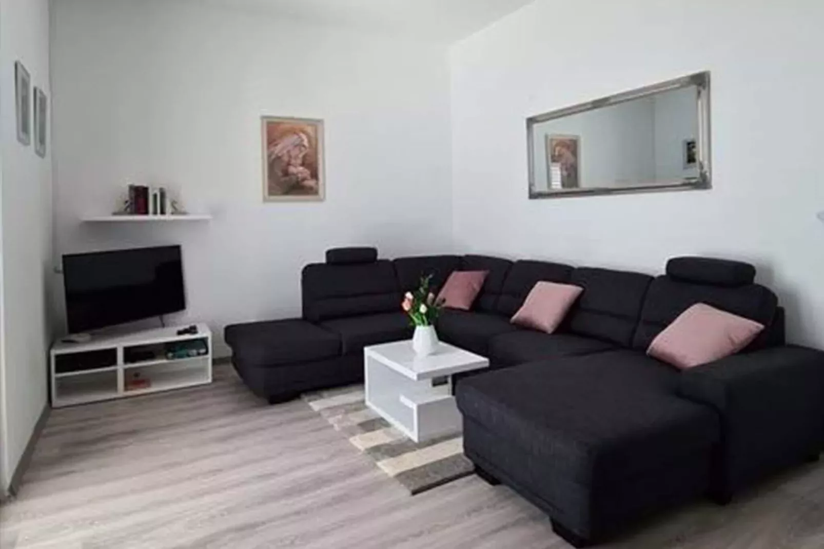 Apartment Masa-Living room
