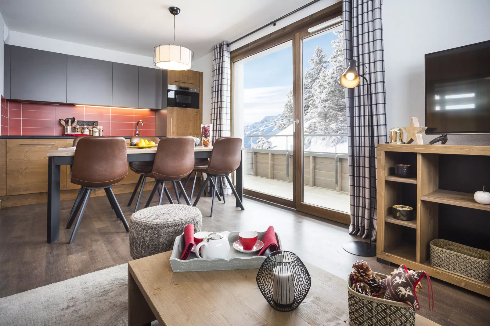 Résidence Les Chalets des Cimes 4-S6M-Dining room