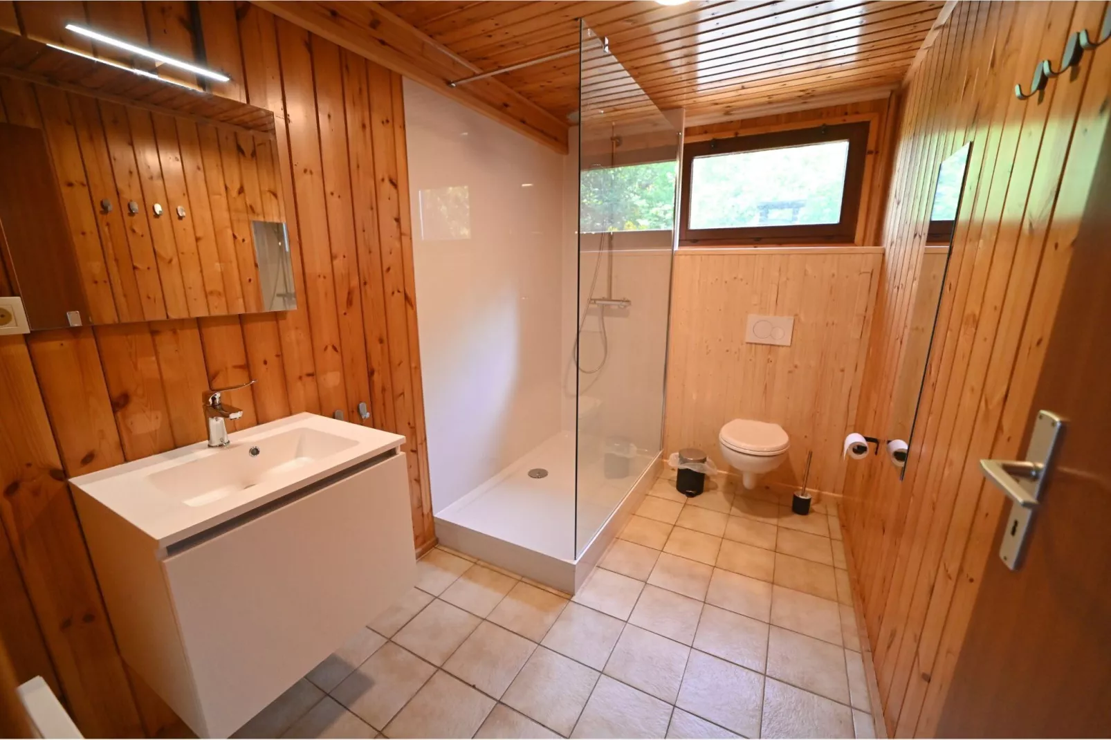 River View-Bathroom
