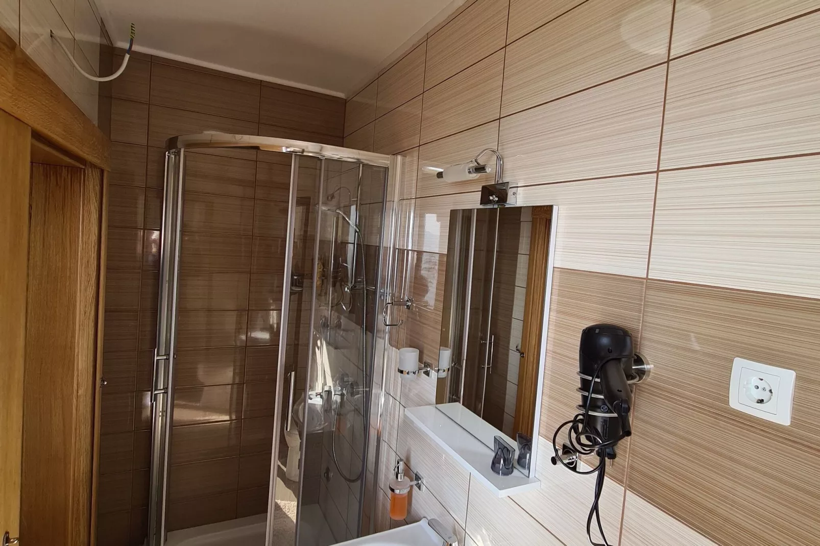 Apartment Masa-Bathroom