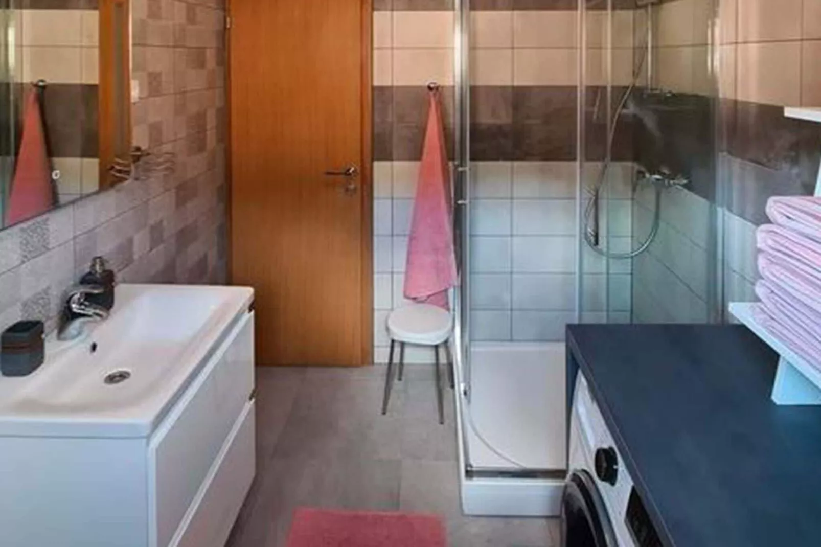 Apartment Masa-Bathroom