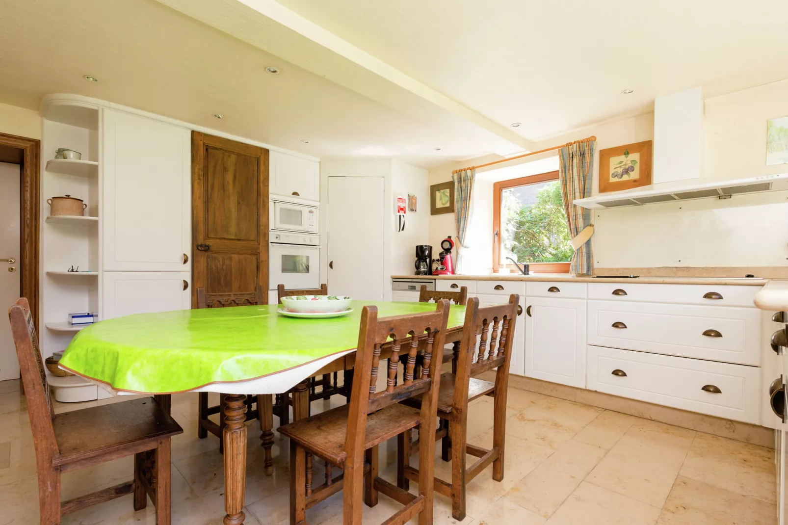 Les Petits Cotteaux-Kitchen
