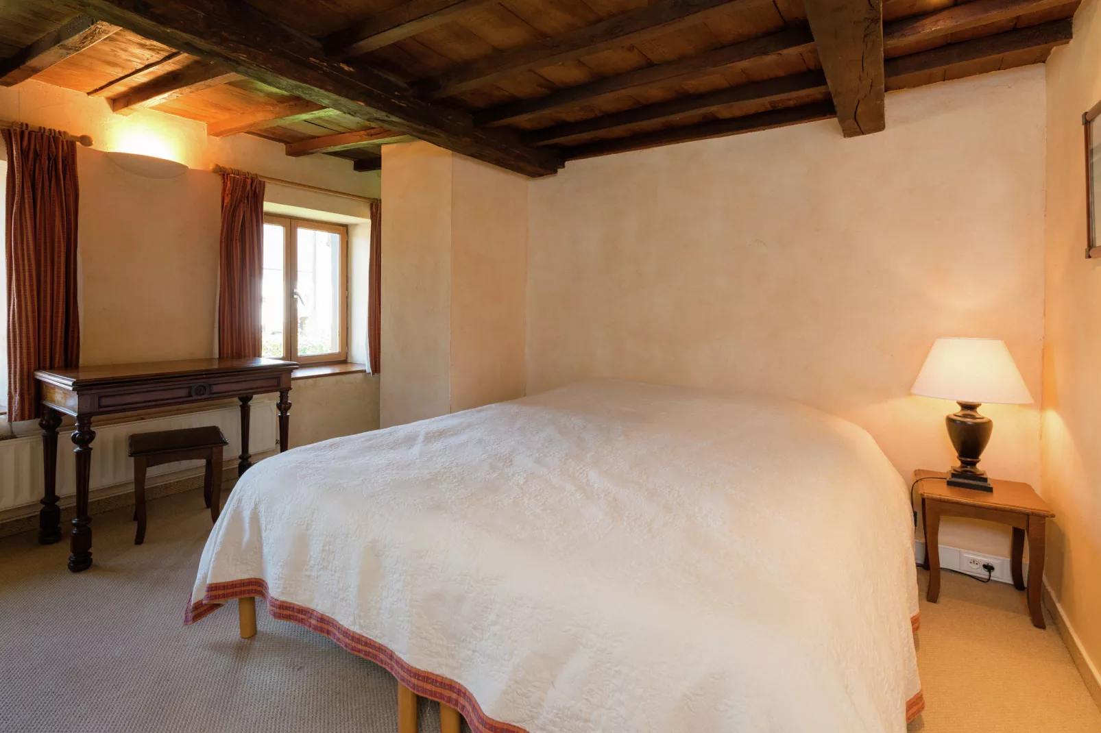Les Petits Cotteaux-Bedroom