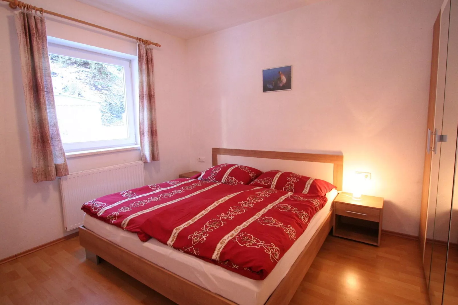 Romantika-Bedroom