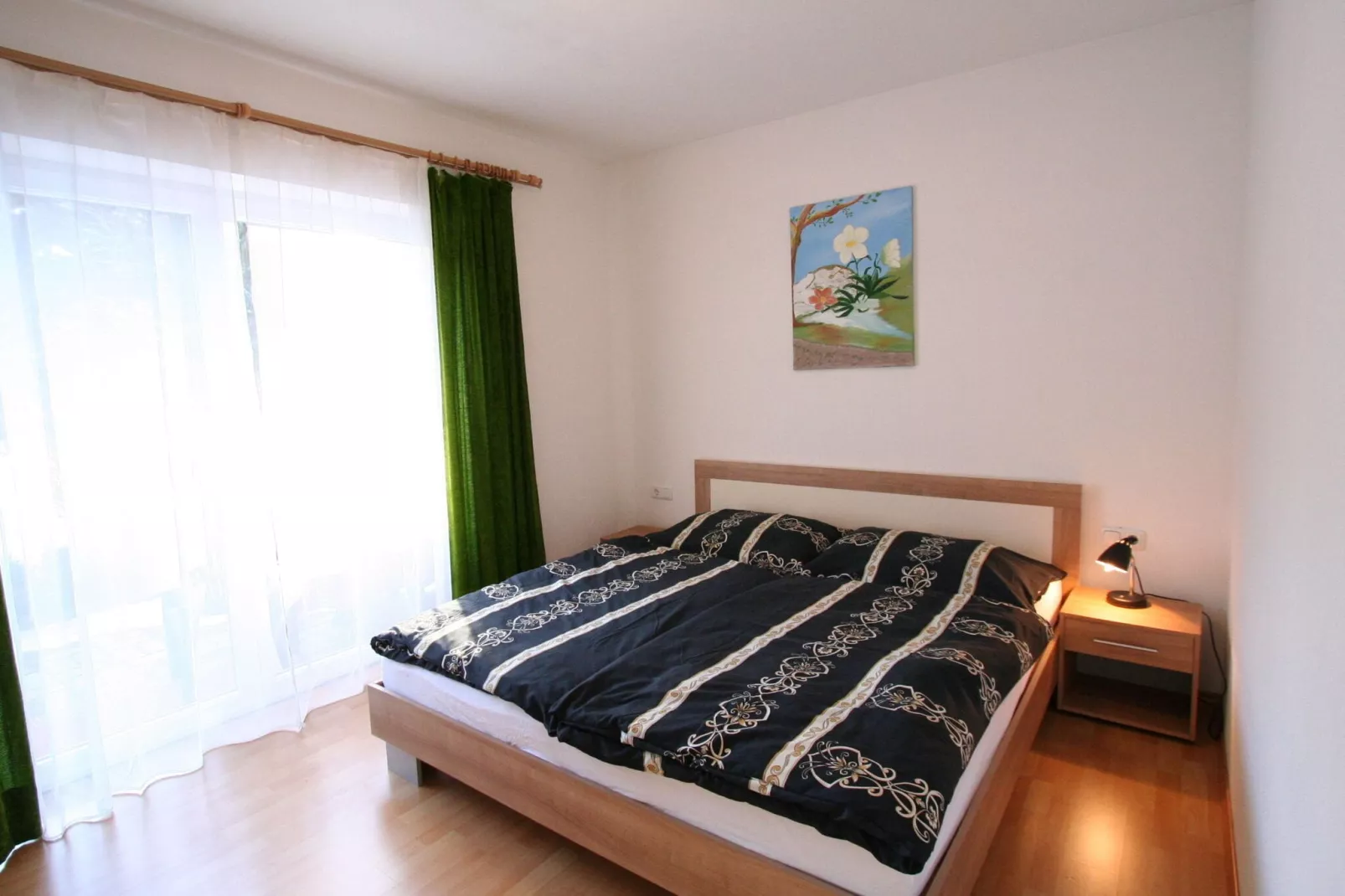 Romantika-Bedroom