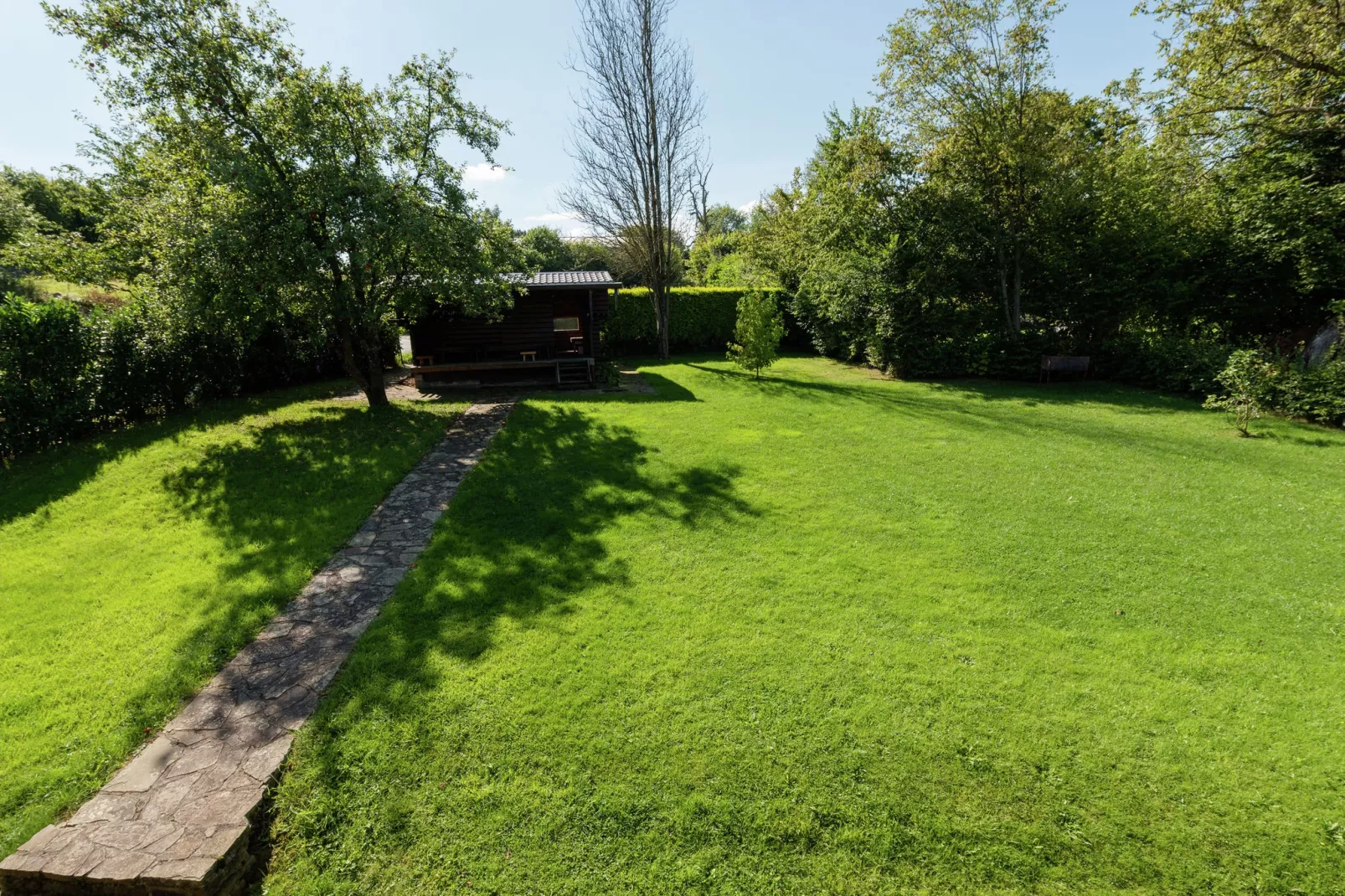 Les Petits Cotteaux-Gardens summer