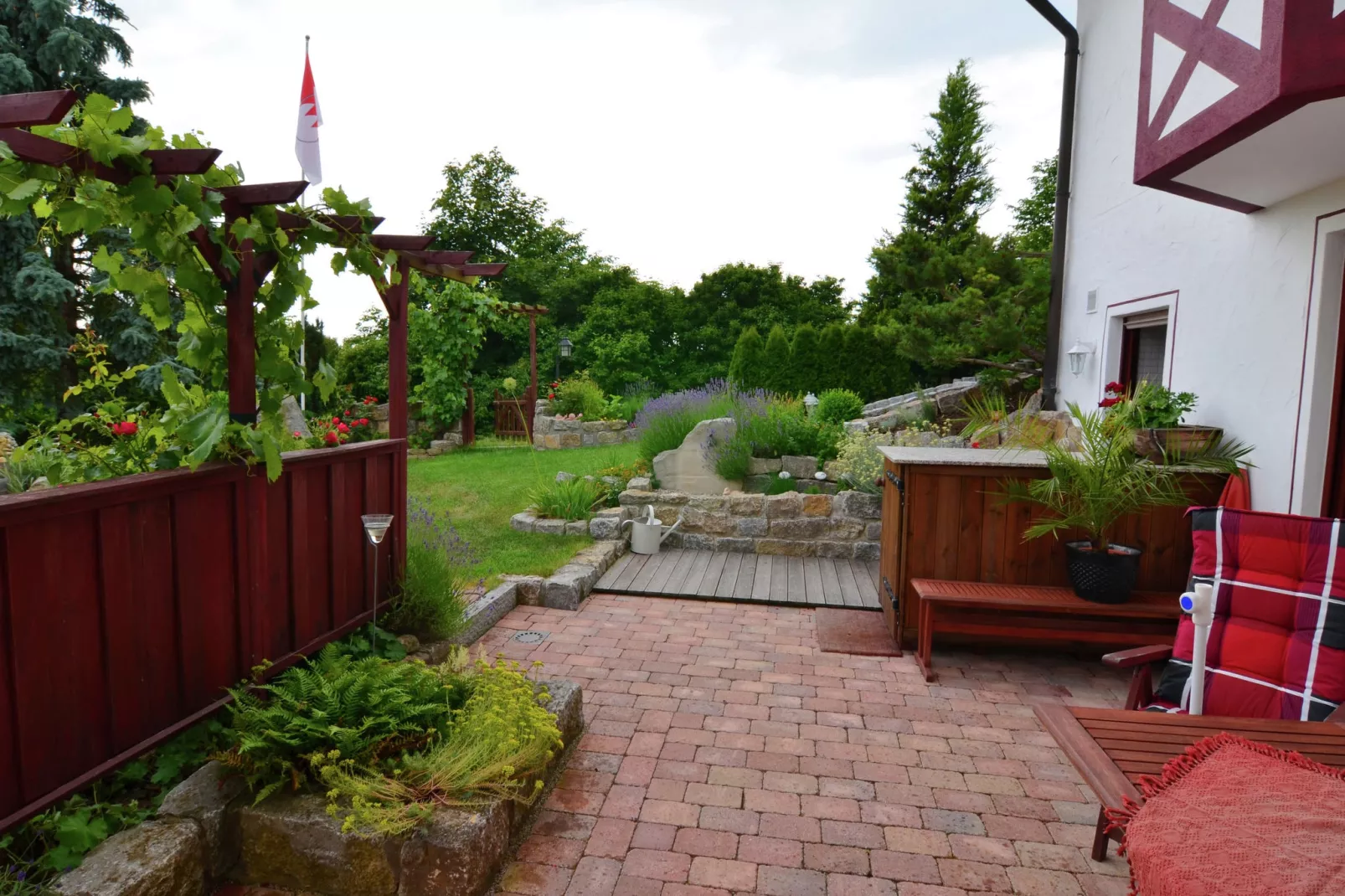 Wildrose-Terrace balcony