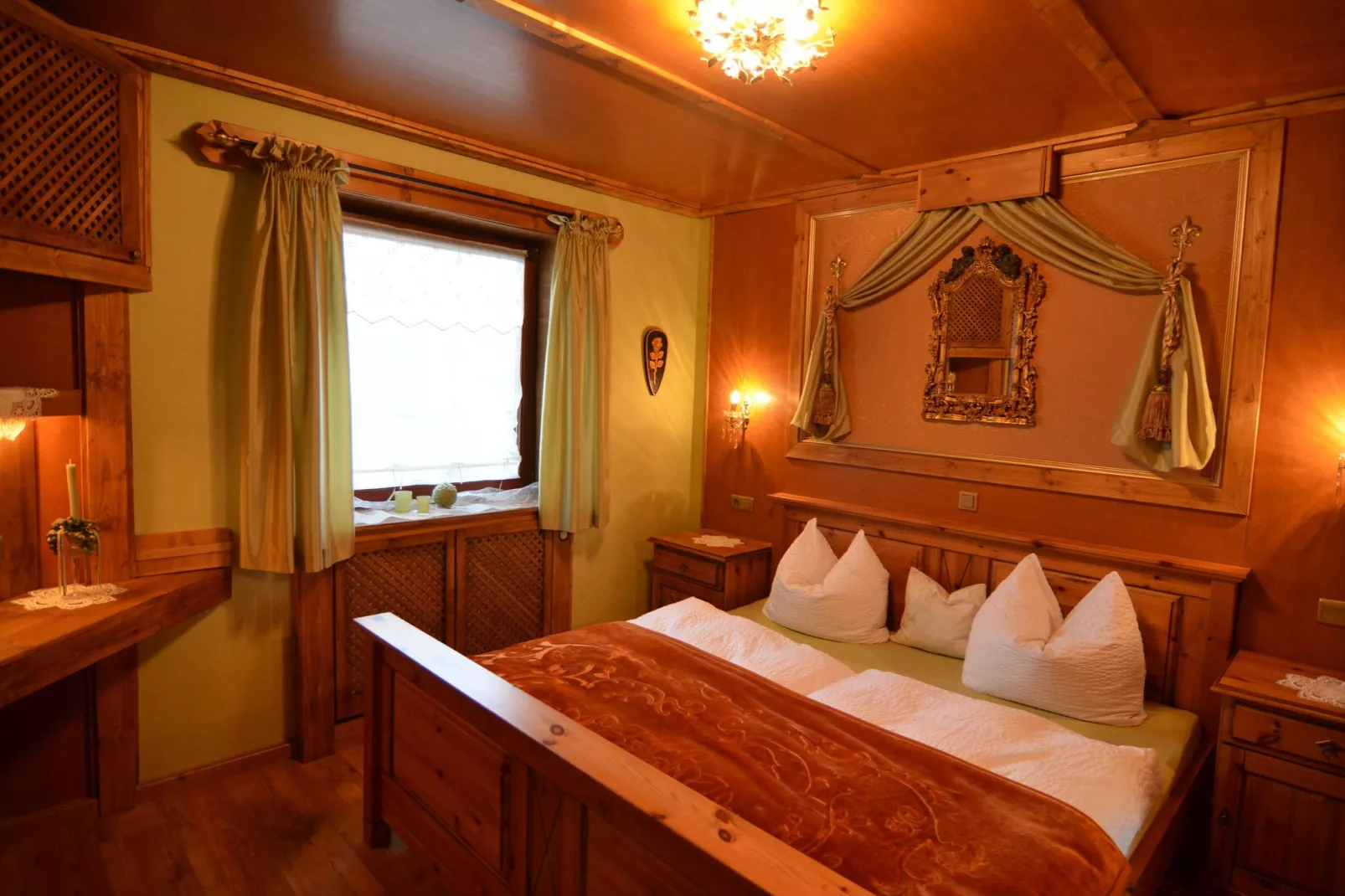 Wildrose-Bedroom