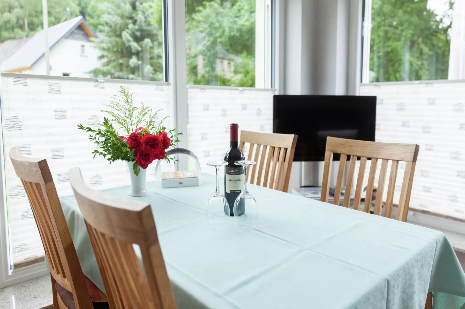 Ferienwohnung Burkart-Dining room