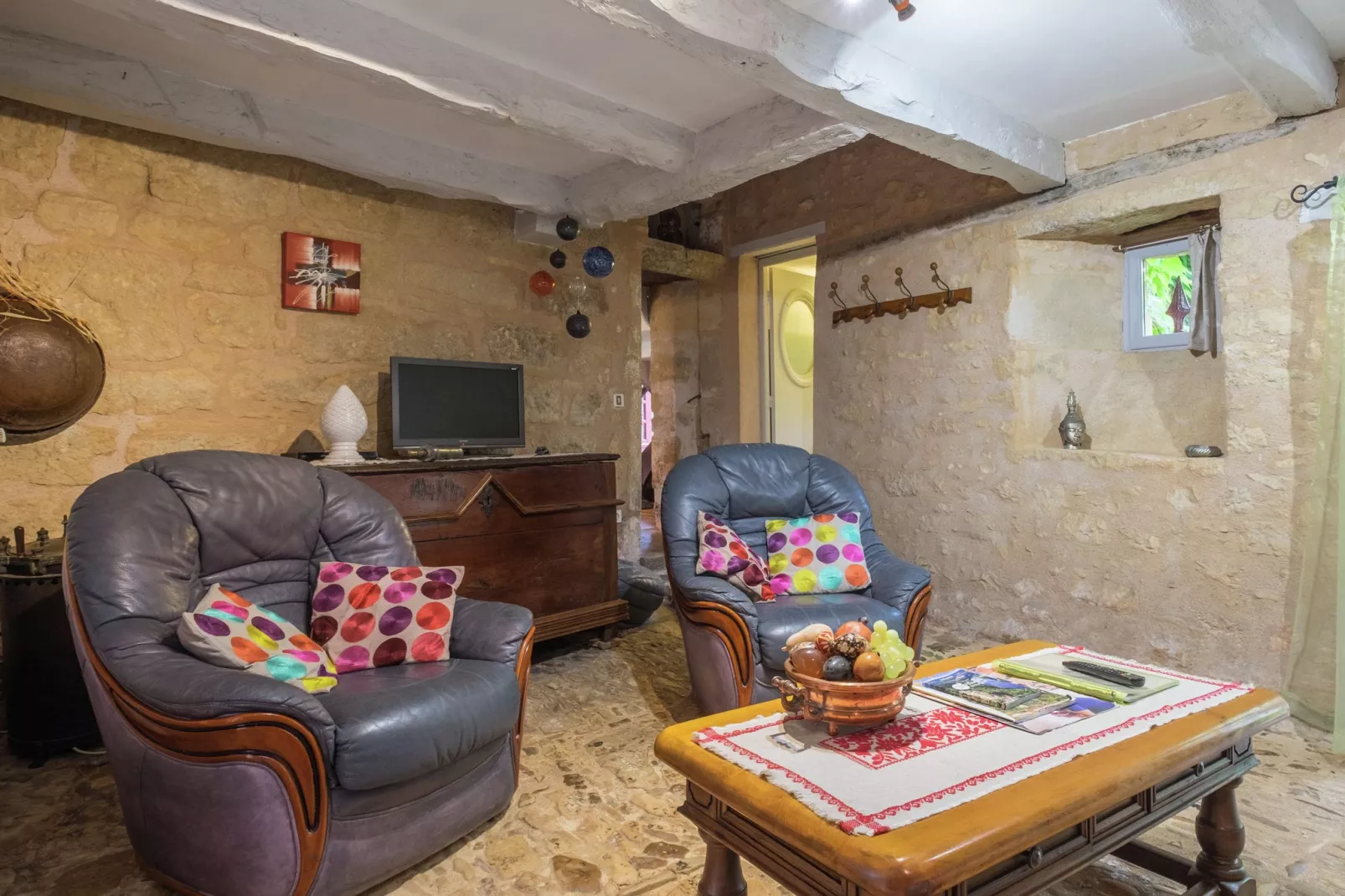 Maison de vacances St Jory las Bloux-Living room