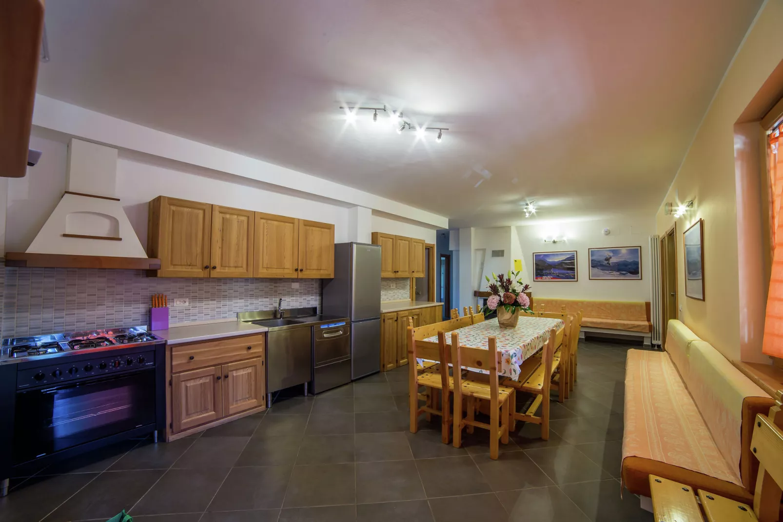 Chalet Antey Grande Diciotto-Kitchen