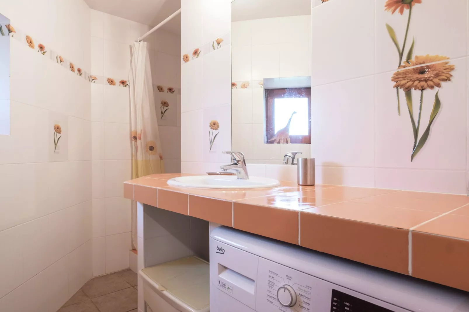 Maison de vacances St Jory las Bloux-Bathroom