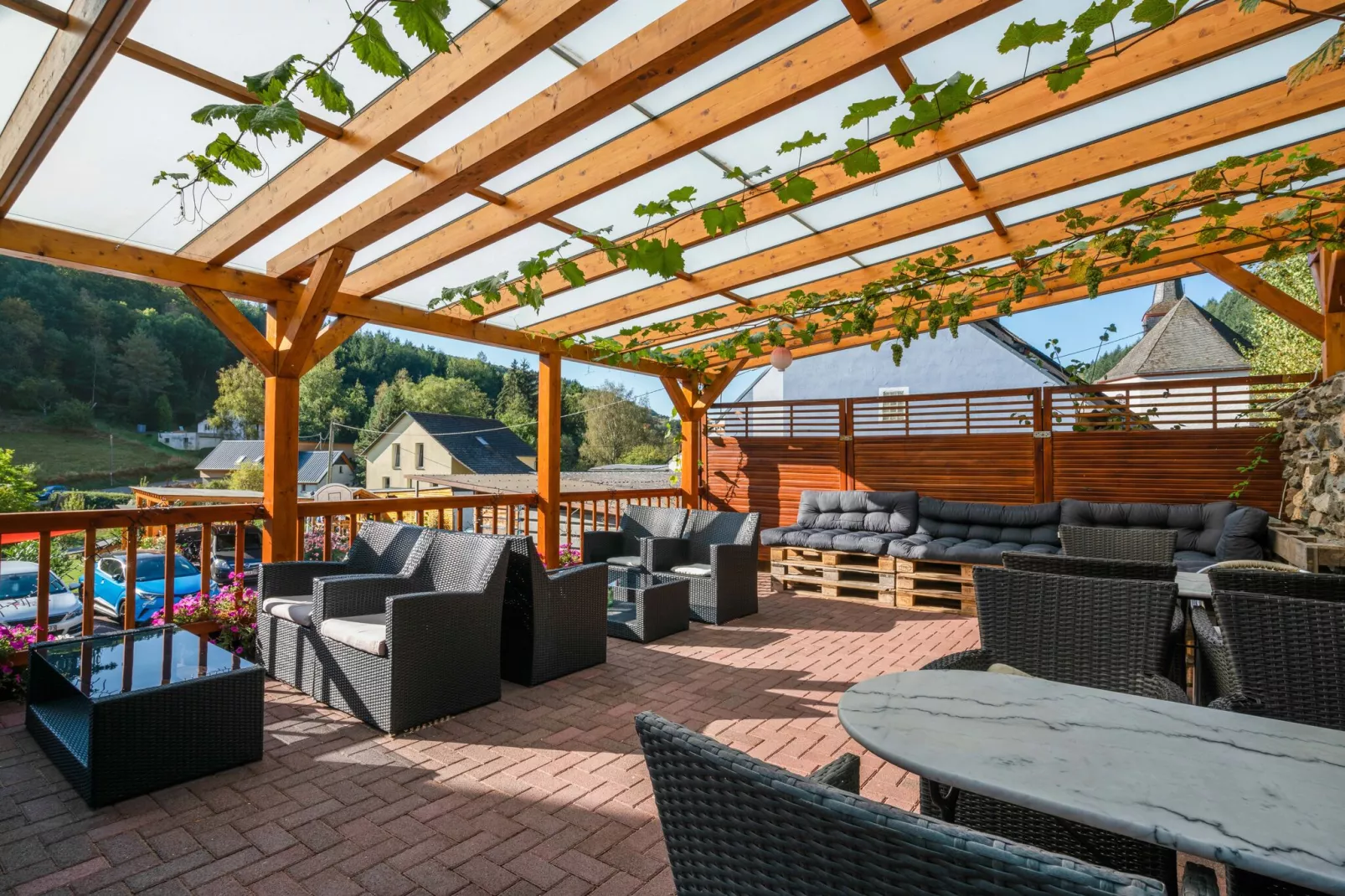 Blume-Terrace balcony