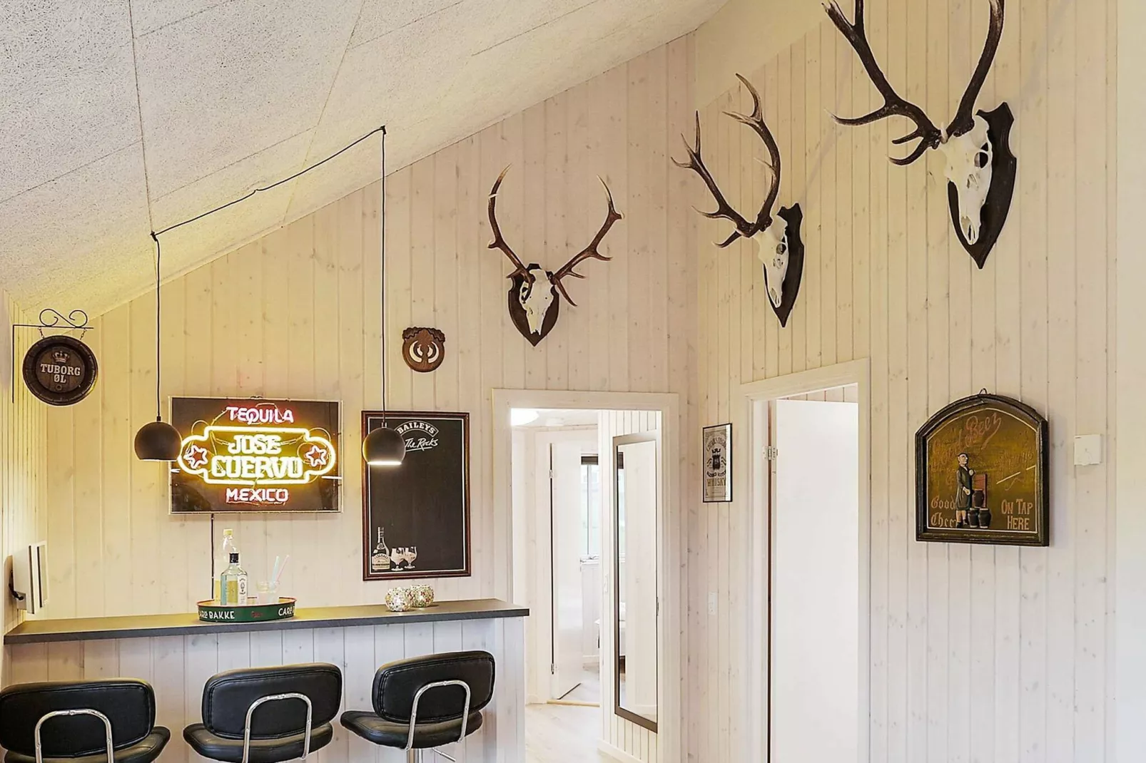 18 person holiday home in Faaborg-Indoor