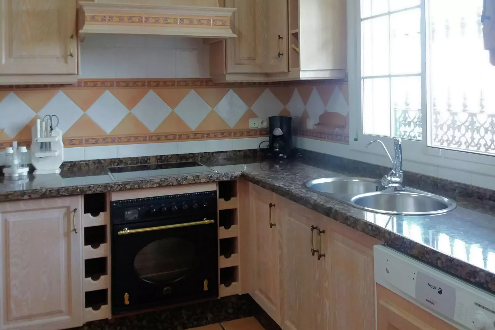 Casa Los Lirios-Kitchen