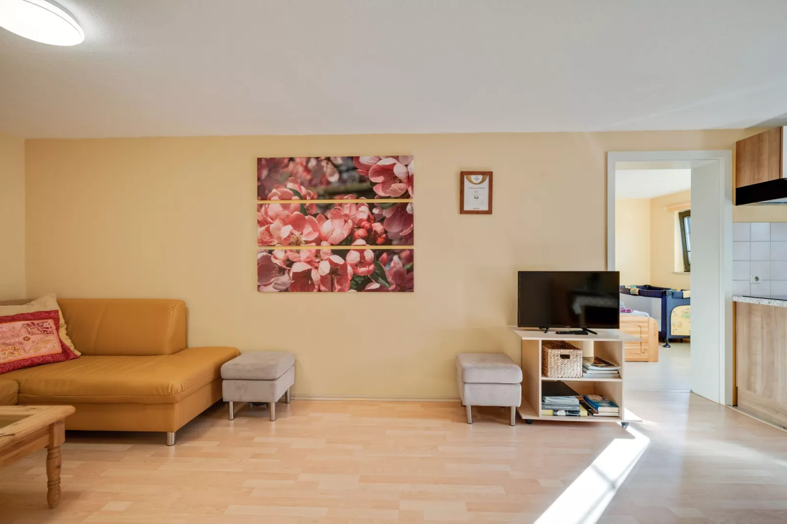 Blume-Living room