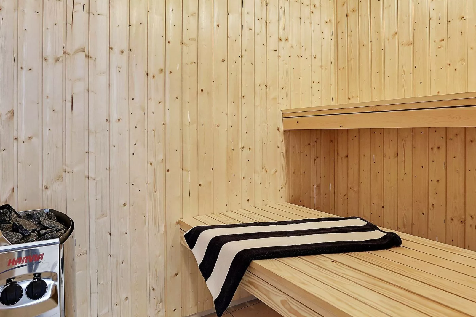 18 person holiday home in Faaborg-Sauna