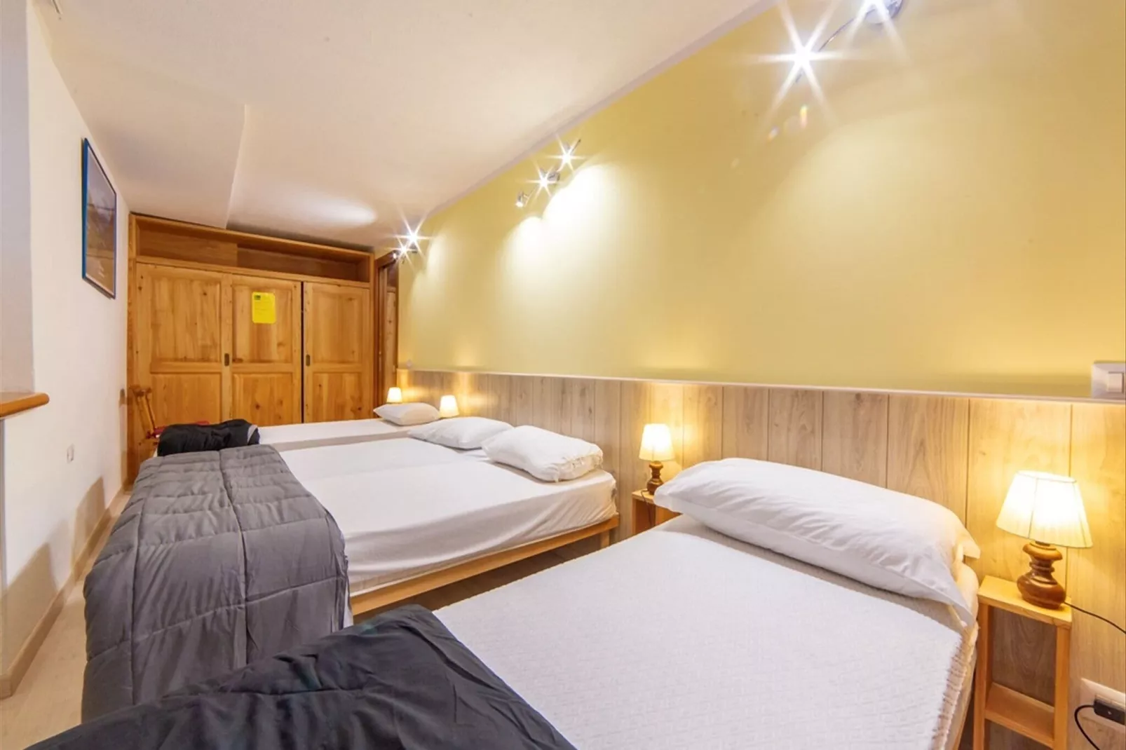 Residenza Cervinia Bilo Sei C-Bedroom