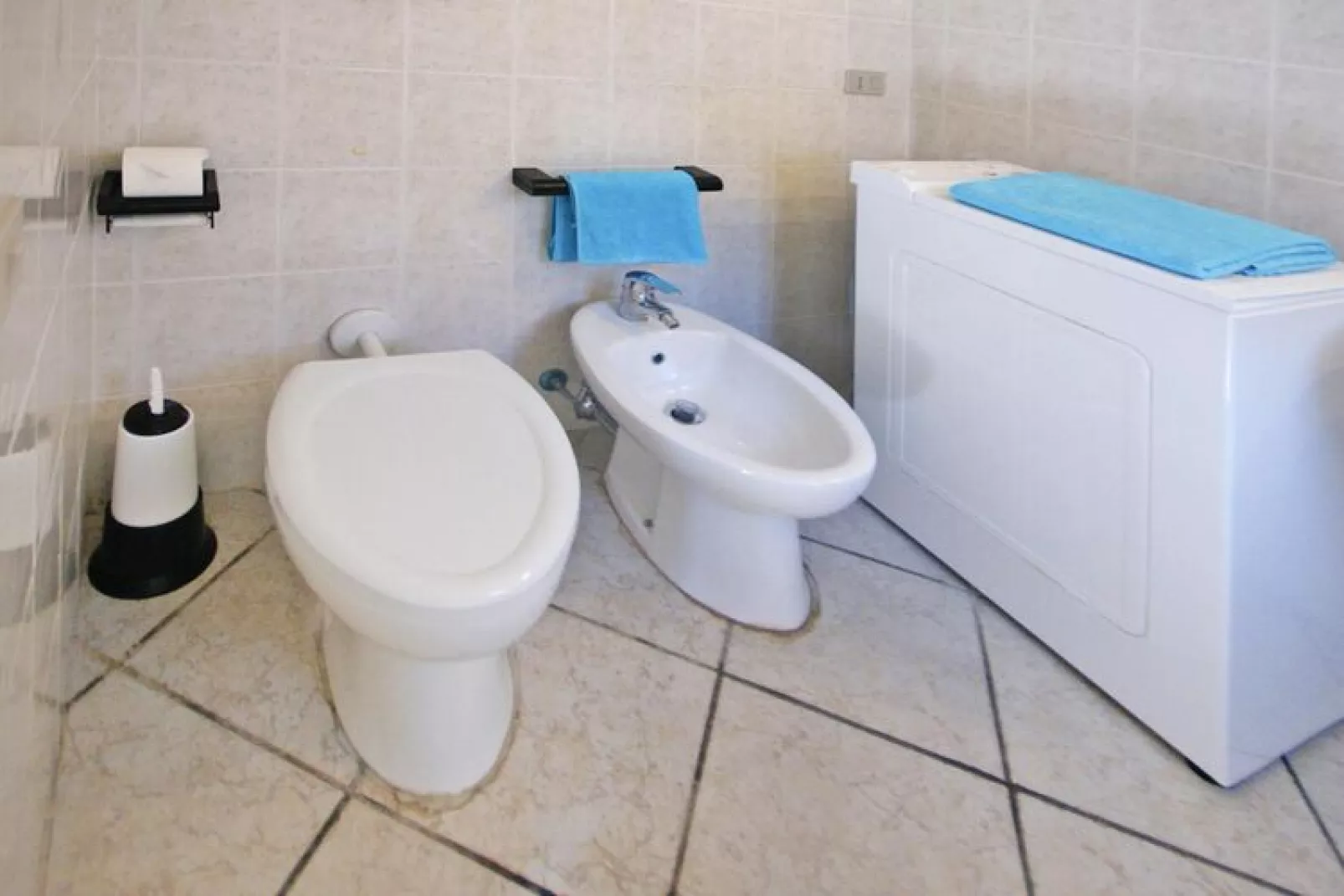 Holiday resort, Costa Paradiso-Villino bilocale-Badezimmer