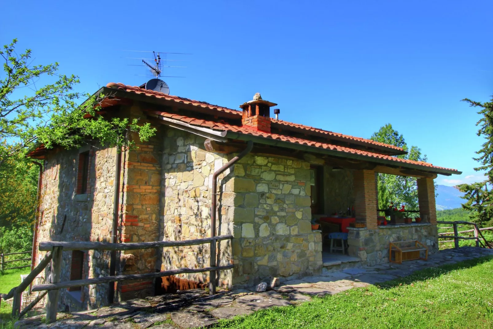 Bellavista Primo-Exterior summer