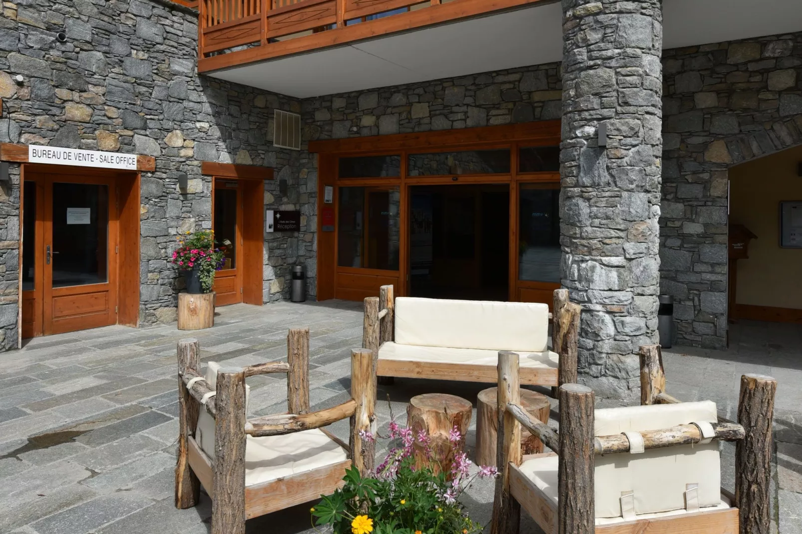 L'Etoile des Cimes 1-S4-Areas summer 1km