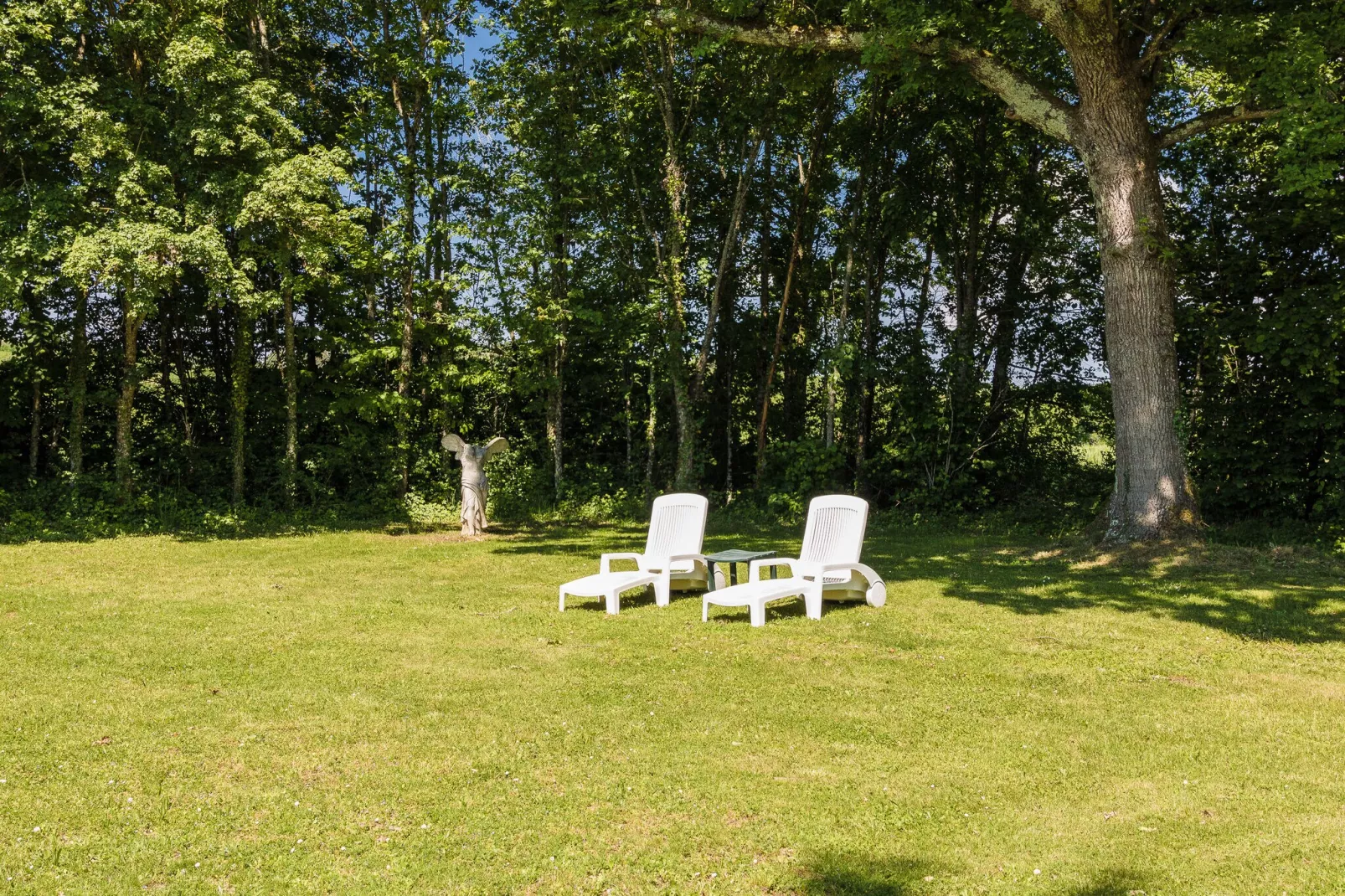 Le Phénix-Gardens summer