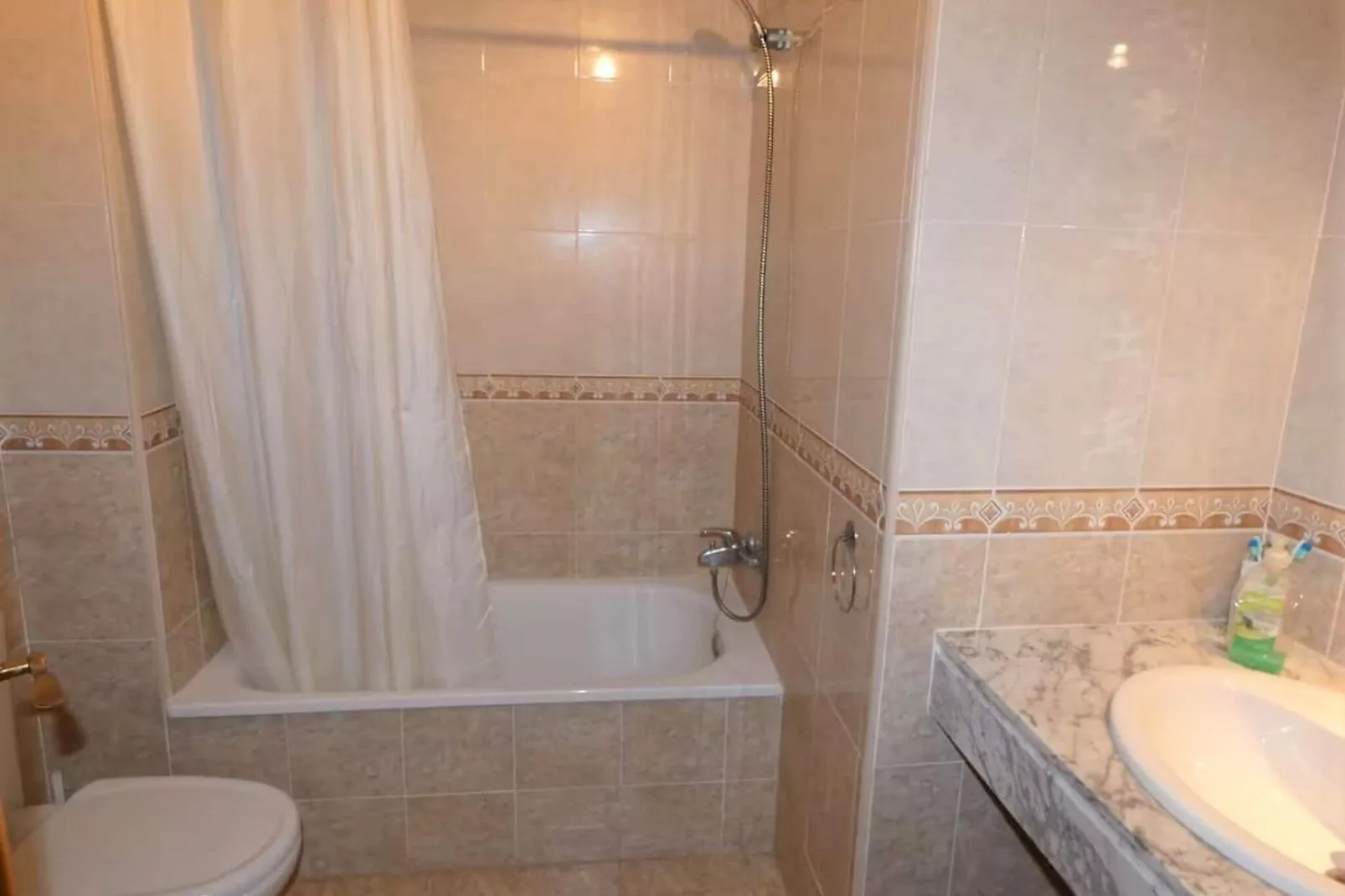 Residencial Mediterraneo-Salle de bain