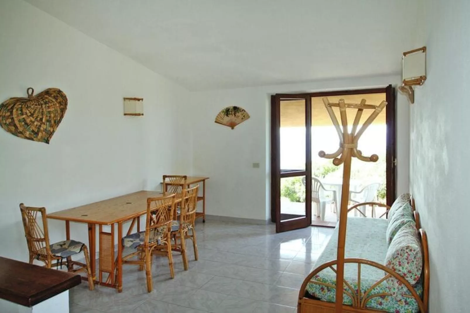 Holiday resort, Costa Paradiso-Villino trilocale-Wohnzimmer