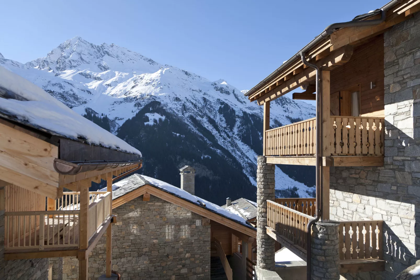 L'Etoile des Cimes 1-S4-Exterior winter