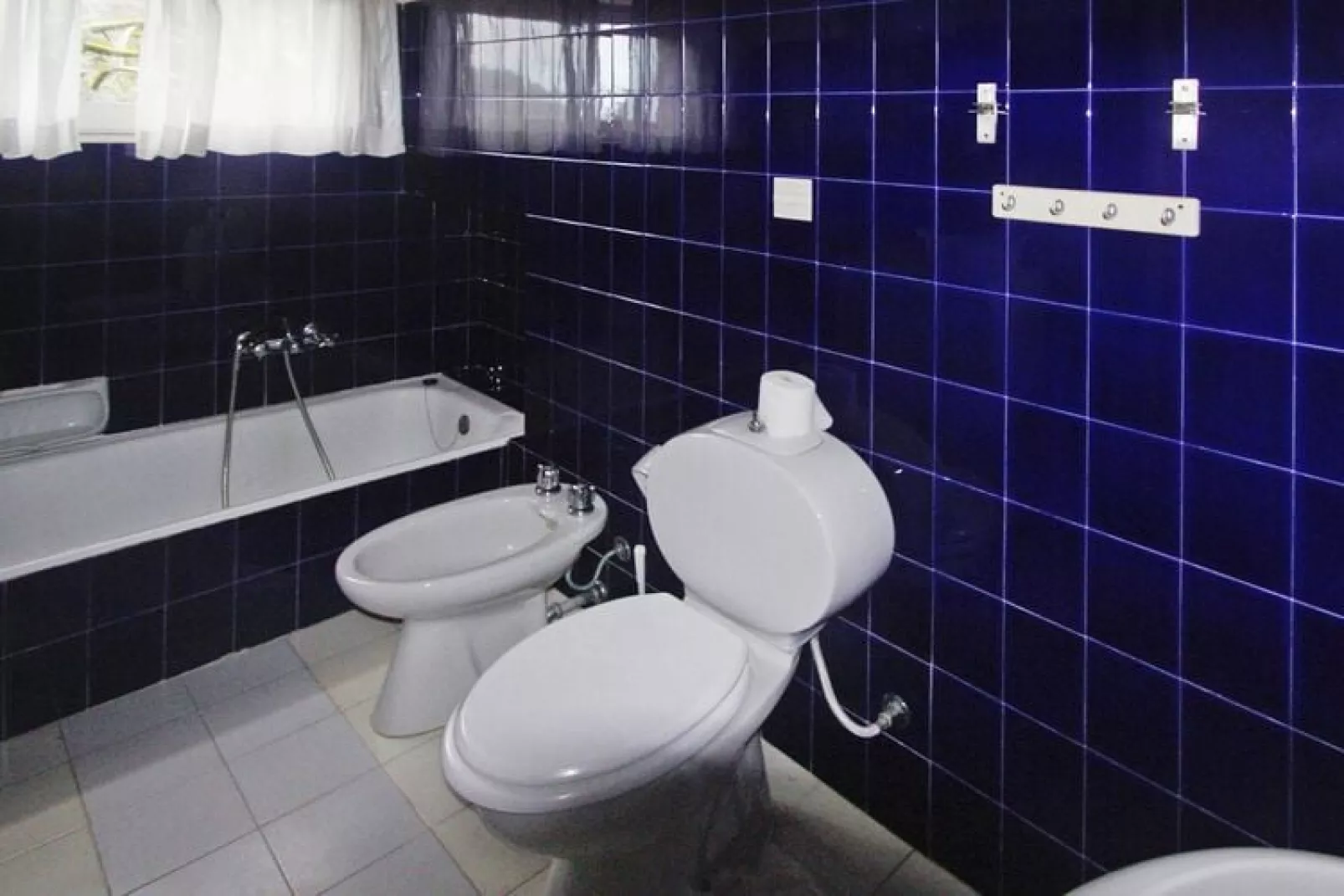 Holiday resort, Costa Paradiso-Villino trilocale-Badezimmer