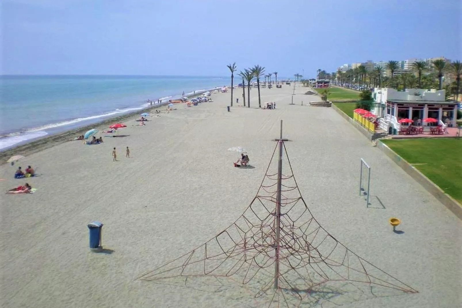 Residencial Mediterraneo-Zones d'été à 1 km