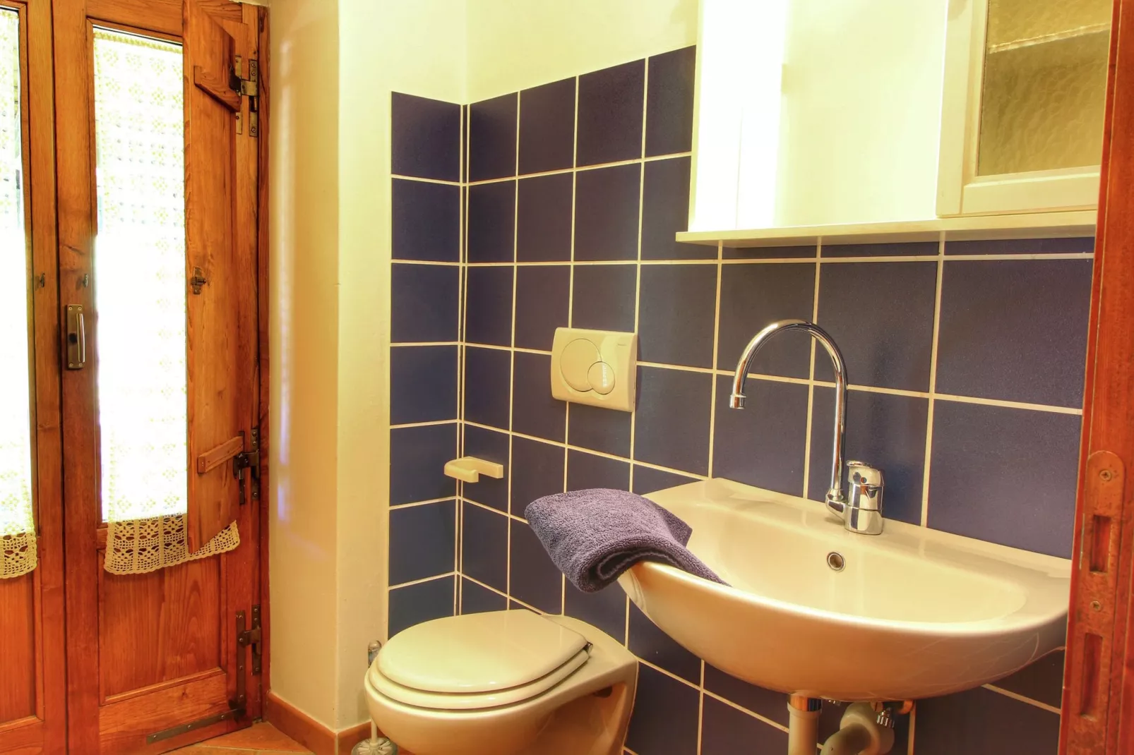 Bellavista Primo-Bathroom