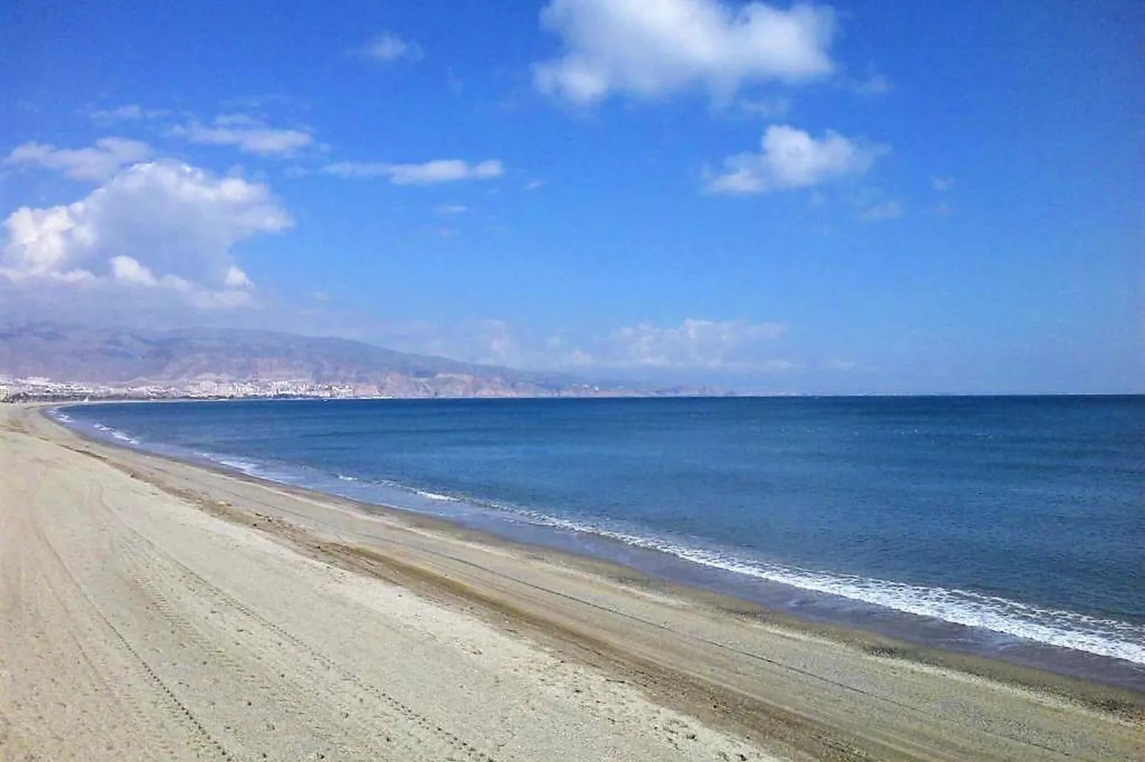 Residencial Mediterraneo-Ambiance