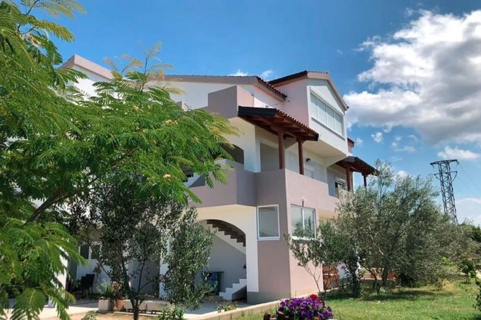 Apartment Cvita-Extérieur été