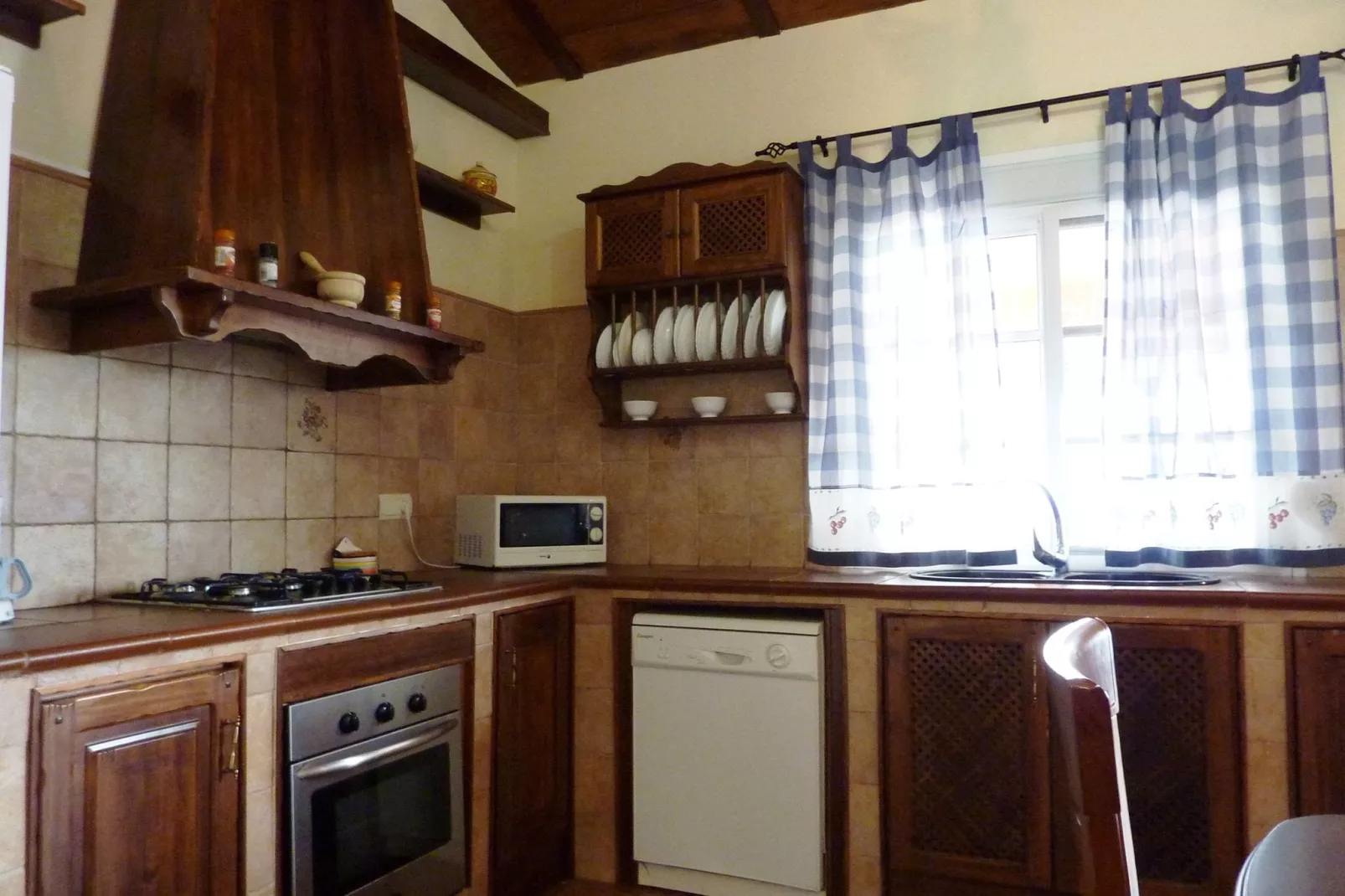 Casa Torrejón-Kitchen