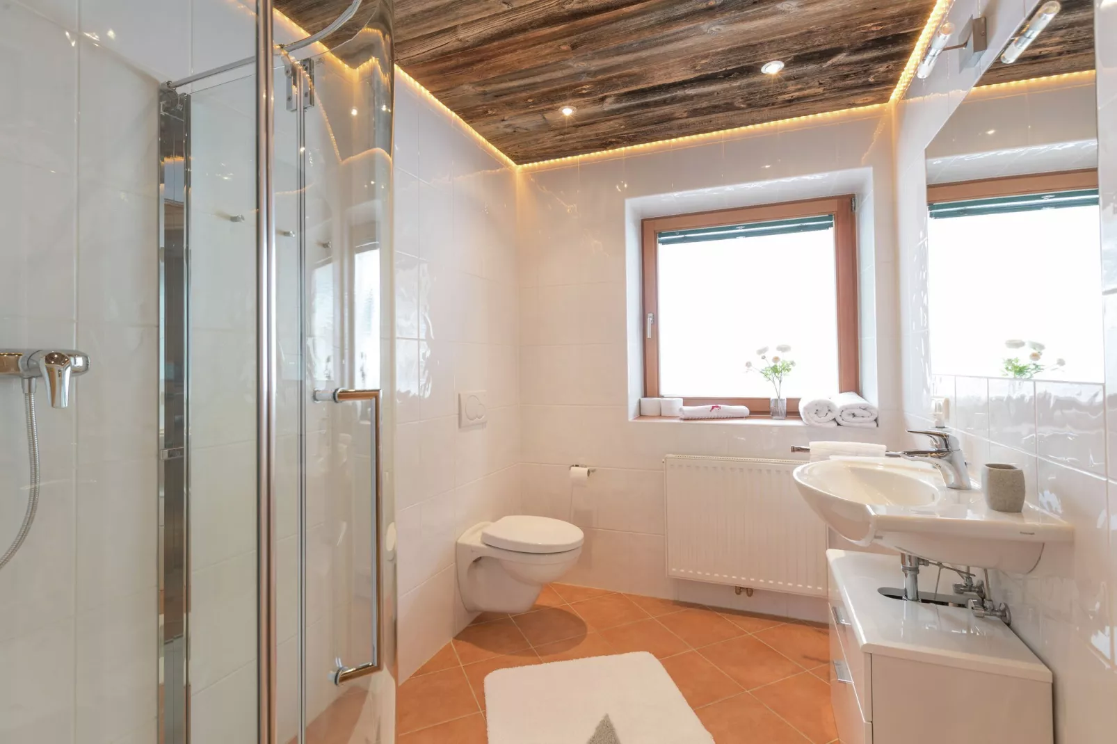 Chalet Kaiserliebe II-Bathroom