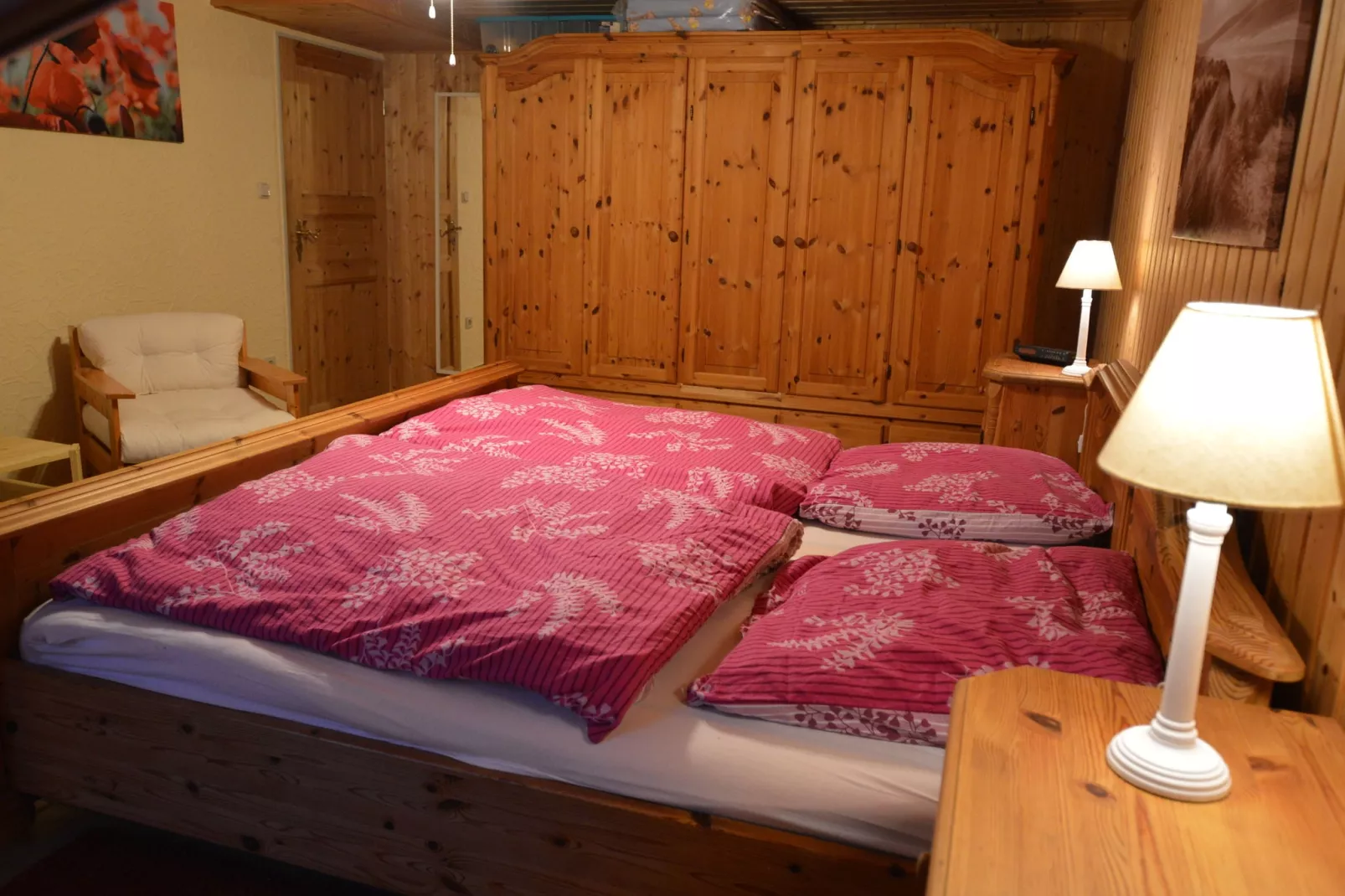 Ferienwohnung Weitblick I und II-Bedroom