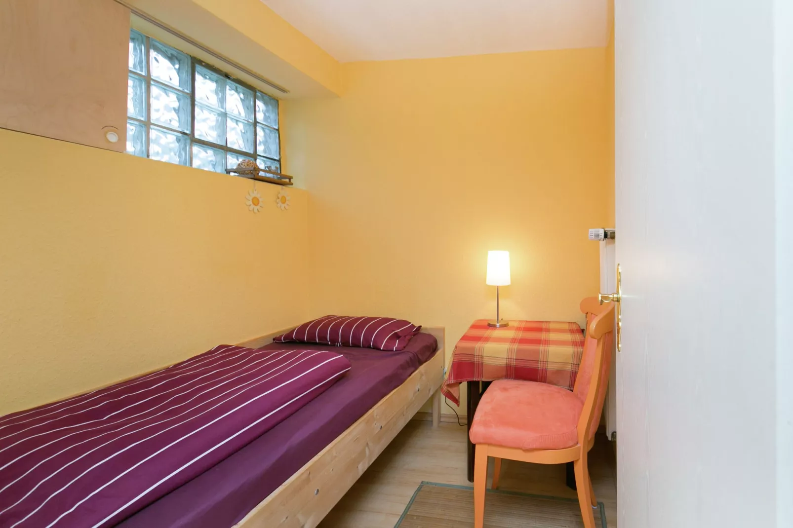 Mond-Bedroom