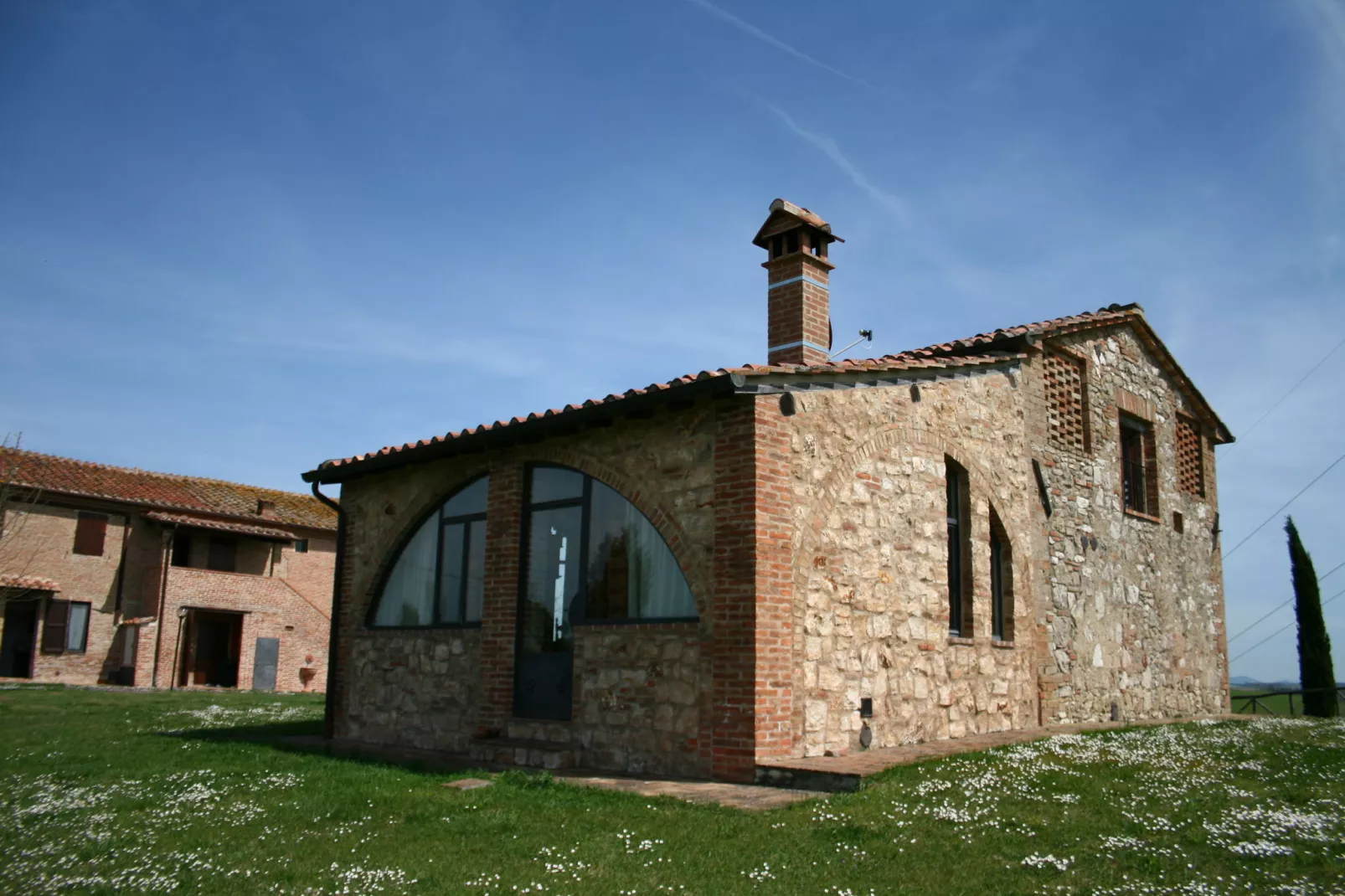 Capanna-Exterior summer
