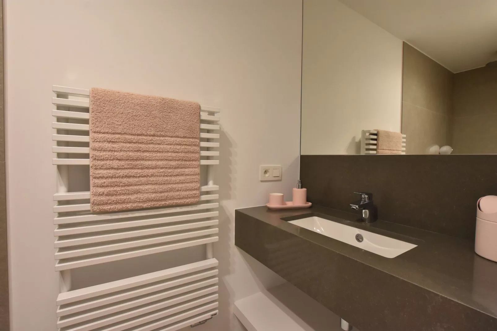 Zilte Rust-Bathroom