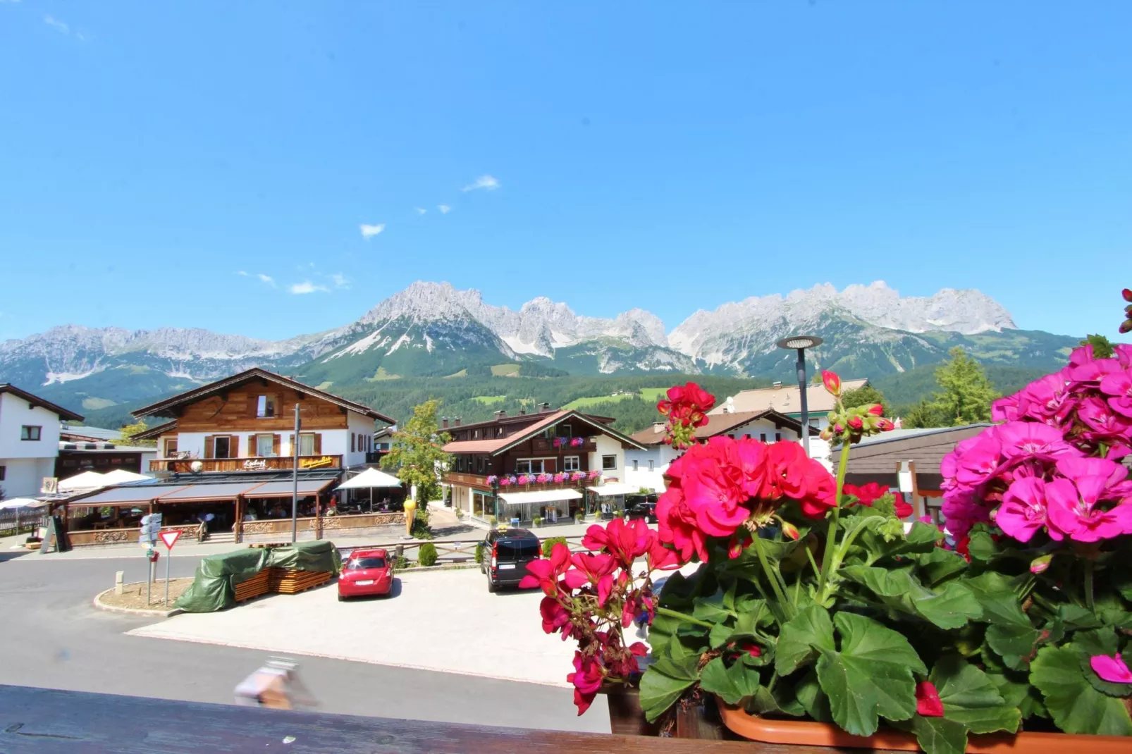 Chalet Kaiserliebe II-View summer