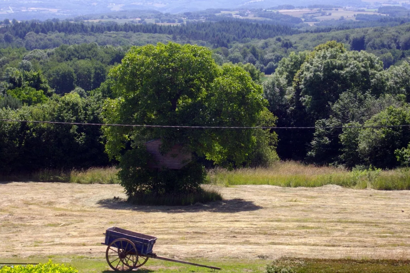 Gite Les Ayes-Areas summer 1km