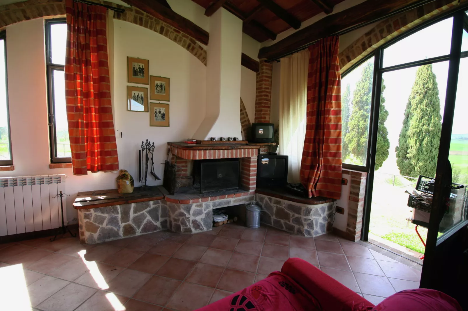 Capanna-Living room
