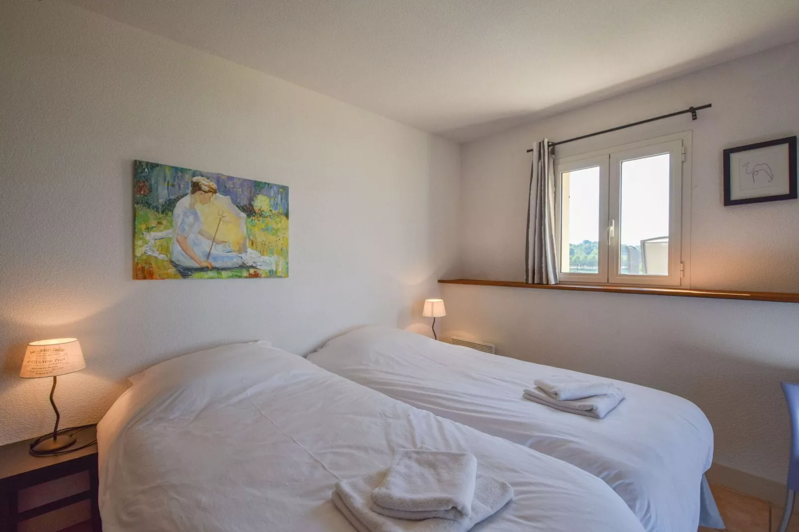 La Tirelire-Bedroom