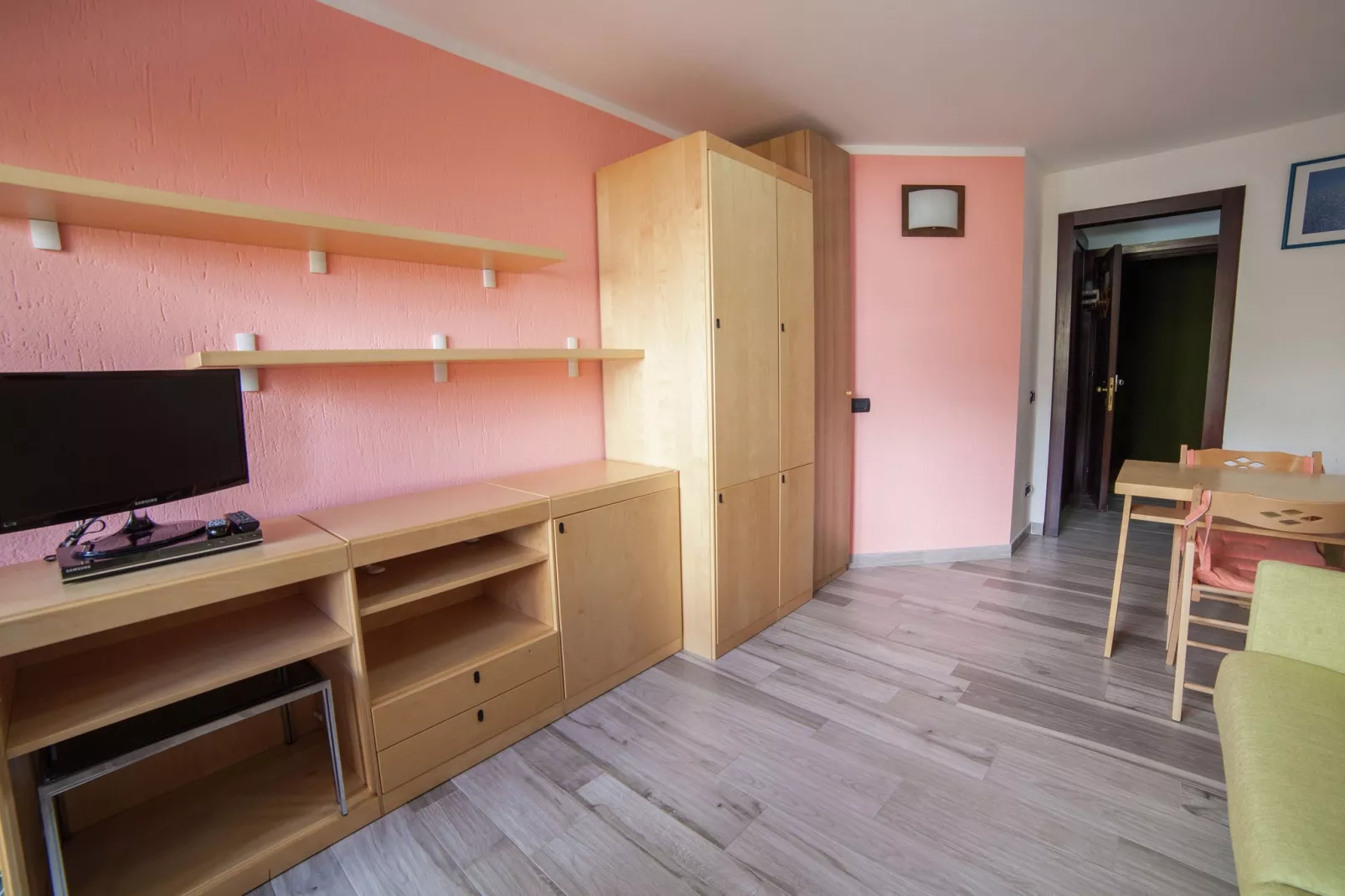 Residenza Cervinia 2P-Living room